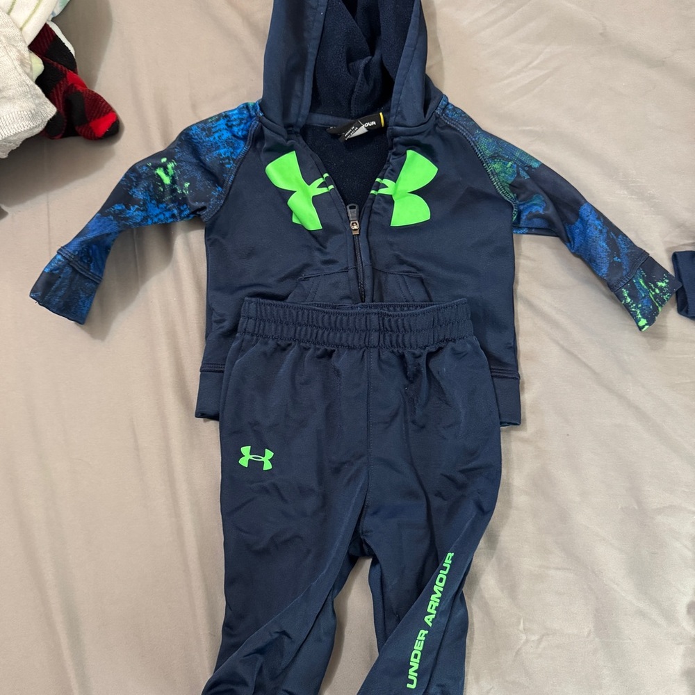 Under Armour Kids Matching Set - Navy and Neon Green